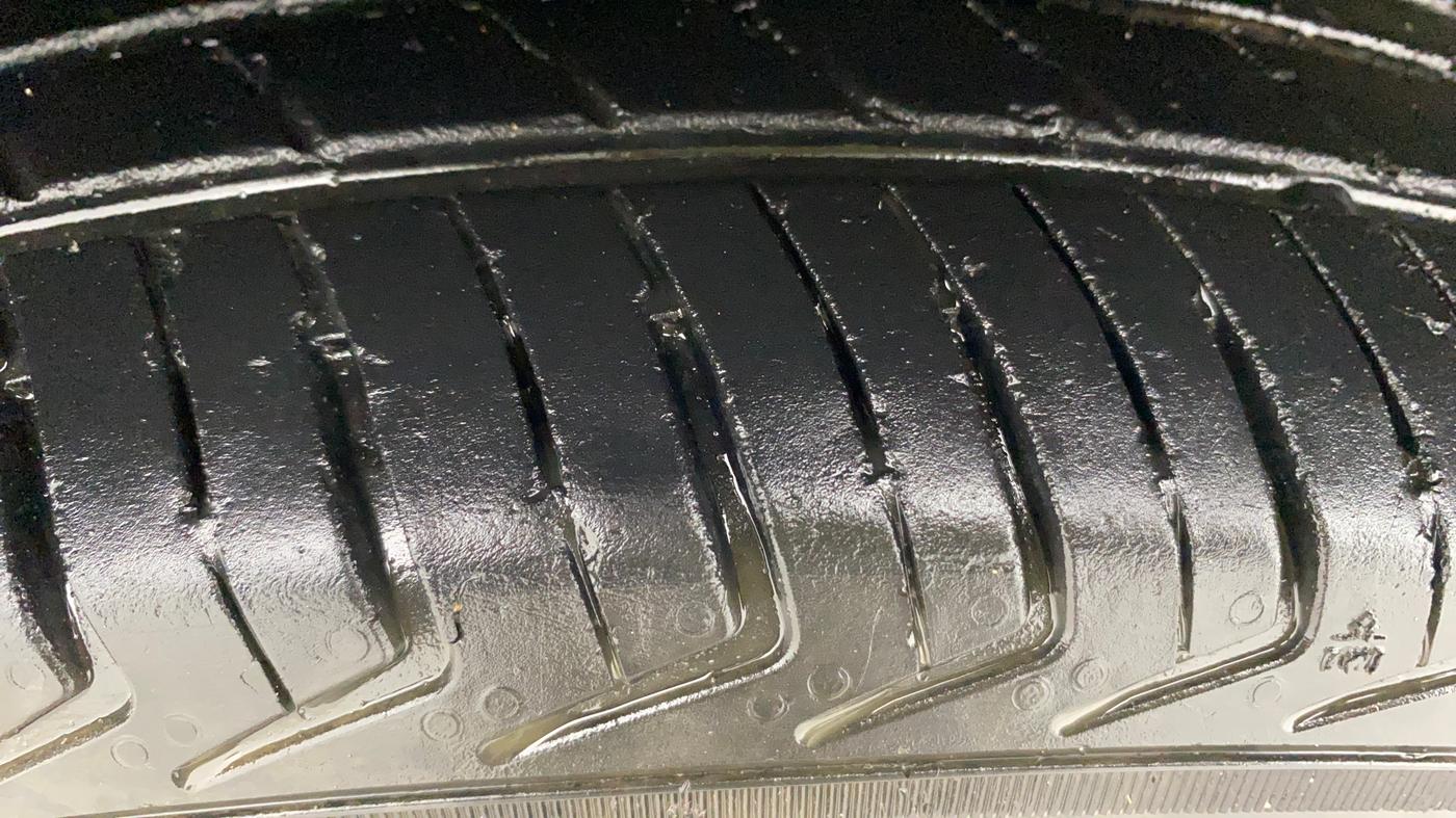 2022 Maruti New Wagon-R LXI CNG 1.0, CNG, Manual, 27,763 km, Left Front Tyre Tread