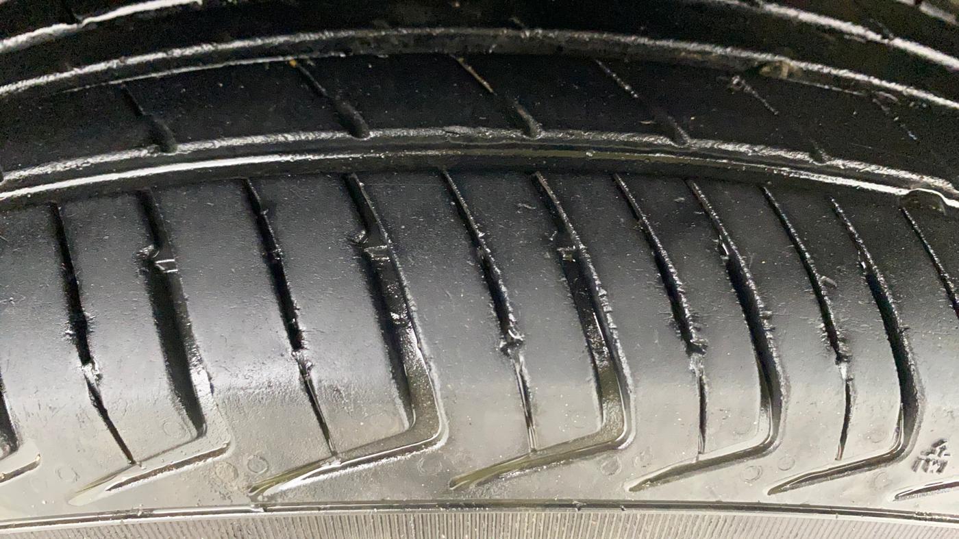 2022 Maruti New Wagon-R LXI CNG 1.0, CNG, Manual, 27,763 km, Right Front Tyre Tread
