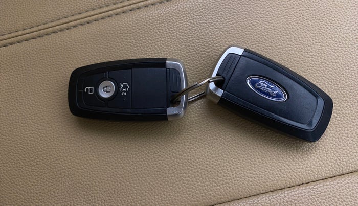 2020 Ford Figo Aspire TITANIUM 1.2 PETROL, Petrol, Manual, 74,744 km, Key Close Up