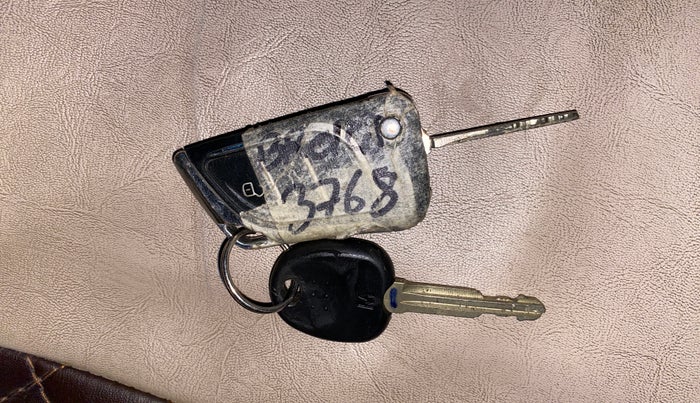 2015 Hyundai i10 SPORTZ 1.1, Petrol, Manual, 65,071 km, Key Close Up