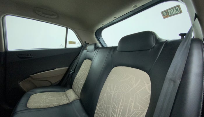 2017 Hyundai Grand i10 MAGNA 1.2 KAPPA VTVT, Petrol, Manual, 57,614 km, Right Side Rear Door Cabin