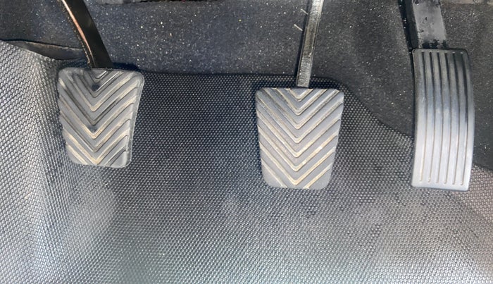 2016 Hyundai Elite i20 ASTA 1.2 (O), Petrol, Manual, 79,884 km, Pedals