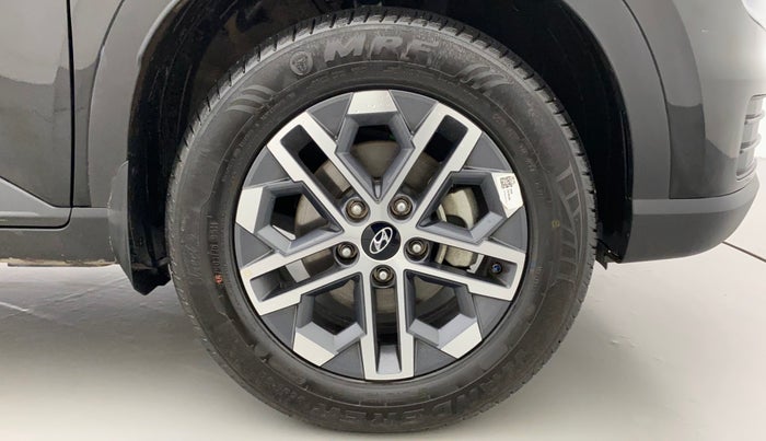 2022 Hyundai VENUE SX (O) 1.0 TURBO DCT, Petrol, Automatic, 8,105 km, Right Front Wheel