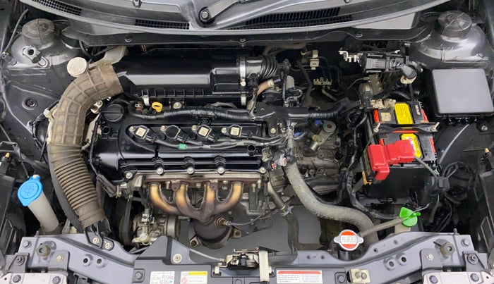 2018 Maruti Swift VXI D, Petrol, Manual, 25,619 km, Engine Bonet View