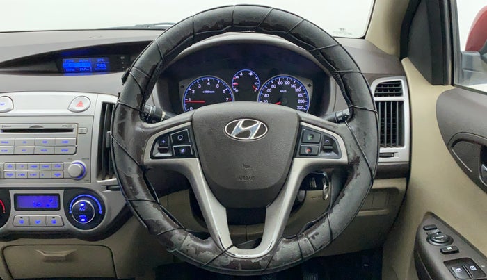 2011 Hyundai i20 SPORTZ 1.2, Petrol, Manual, 87,431 km, Steering Wheel Close Up