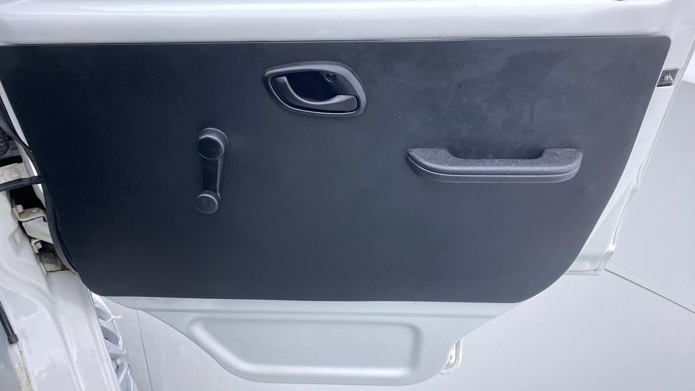 2020 Maruti Eeco 5 STR WITH AC PLUSHTR, Petrol, Manual, 11,861 km, Driver Side Door Panels Control