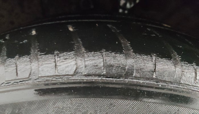 2019 Hyundai New Elantra 2.0 SX(O) AT PETROL, Petrol, Automatic, 38,824 km, Left Front Tyre Tread