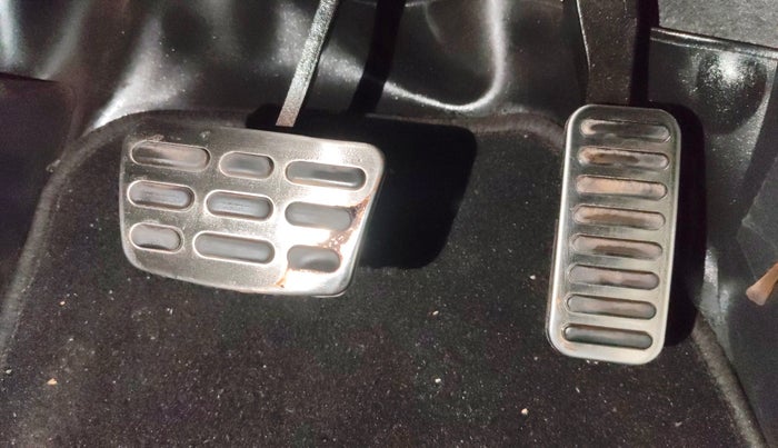 2019 Hyundai New Elantra 2.0 SX(O) AT PETROL, Petrol, Automatic, 38,824 km, Pedals