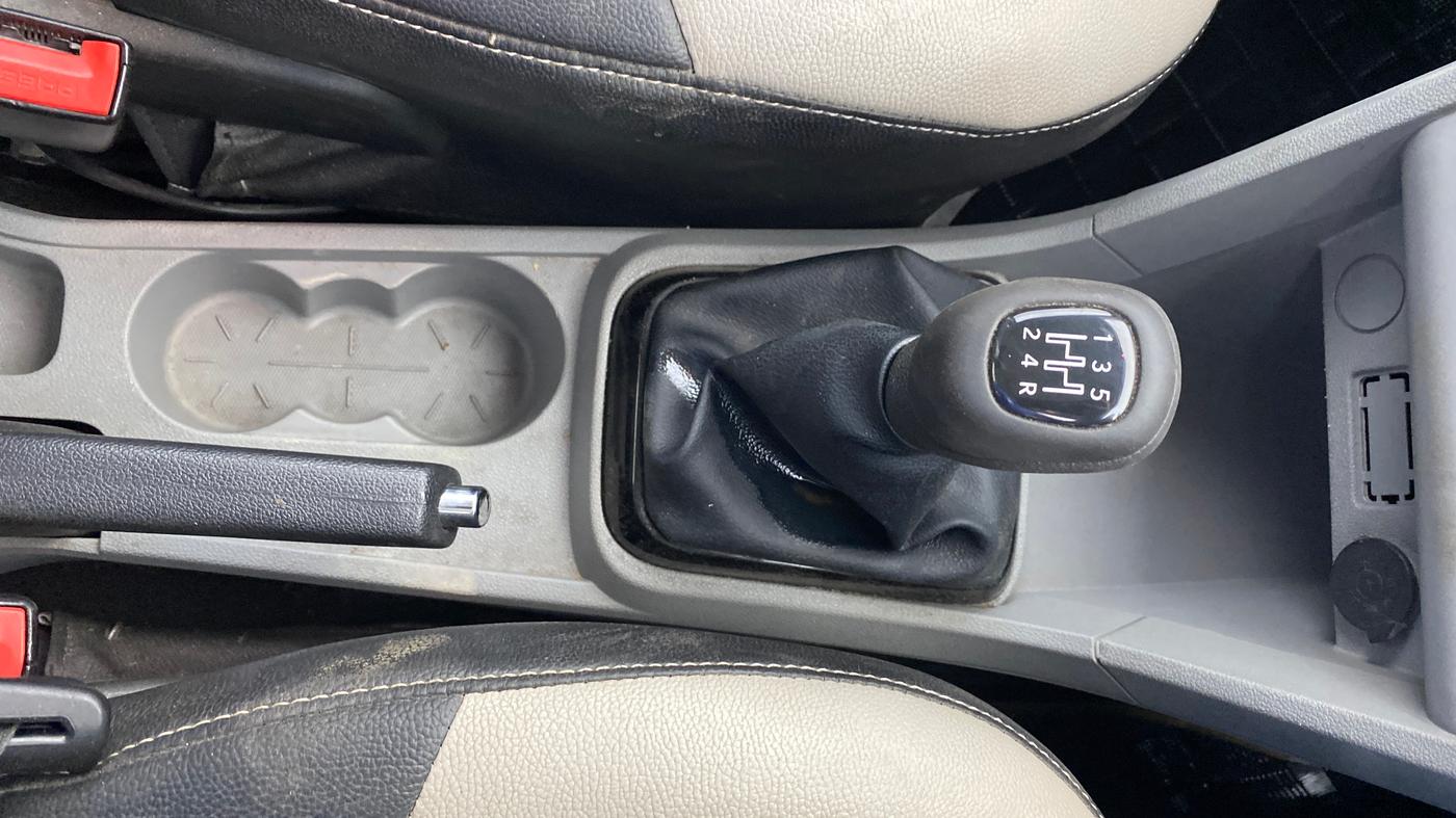 2021 Tata Tiago XE PETROL, Petrol, Manual, 66,390 km, Gear Lever