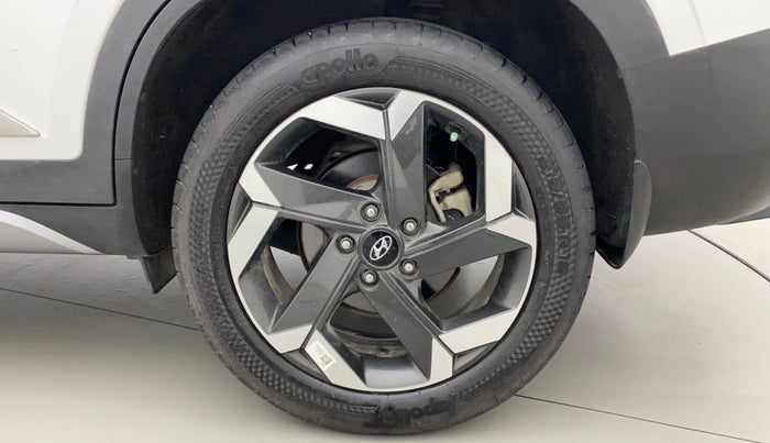 2022 Hyundai ALCAZAR PLATINUM 1.5 MT 7STR, Diesel, Manual, 23,365 km, Left Rear Wheel