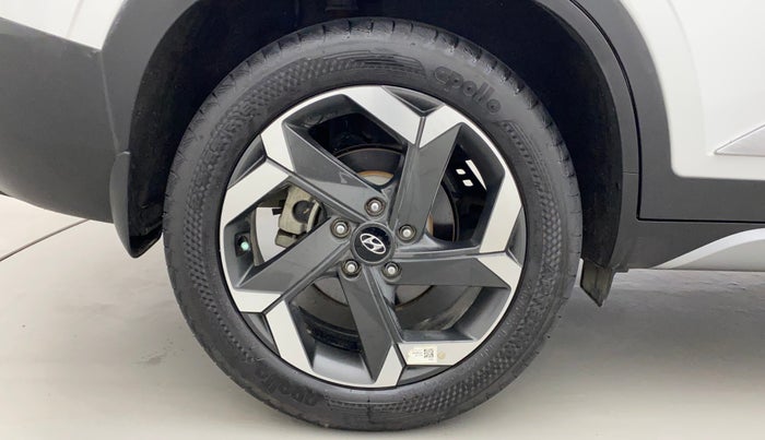 2022 Hyundai ALCAZAR PLATINUM 1.5 MT 7STR, Diesel, Manual, 23,365 km, Right Rear Wheel