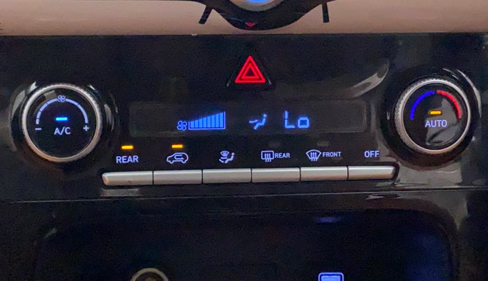 2022 Hyundai ALCAZAR PLATINUM 1.5 MT 7STR, Diesel, Manual, 23,365 km, Automatic Climate Control
