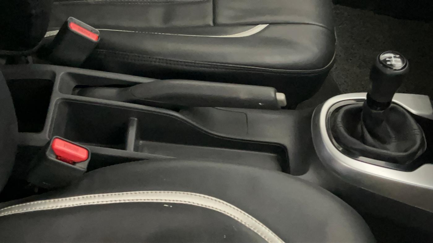 2018 Honda WR-V 1.2L I-VTEC S MT, Petrol, Manual, 62,639 km, Gear Lever
