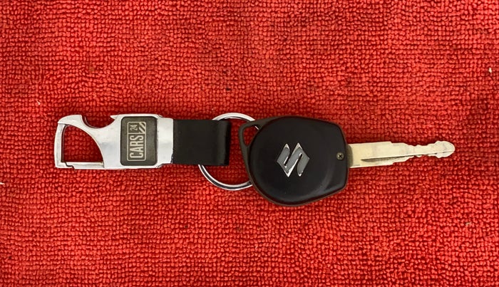 2018 Maruti Dzire VXI, Petrol, Manual, 66,879 km, Key Close Up