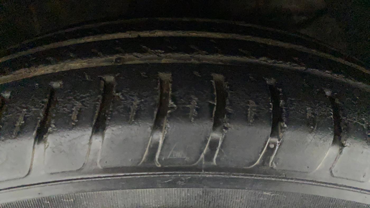 2018 Maruti Dzire VXI, Petrol, Manual, 66,879 km, Right Front Tyre Tread