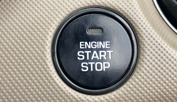 2017 Hyundai Grand i10 ASTA 1.2 KAPPA VTVT, Petrol, Manual, 81,121 km, Keyless Start/ Stop Button