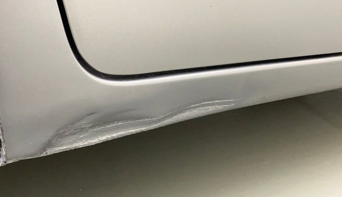 2018 Maruti Celerio VXI CNG, CNG, Manual, 79,923 km, Right running board - Slightly dented