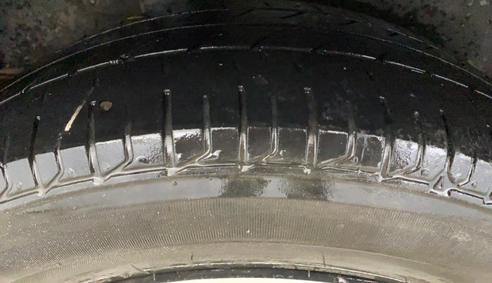 2019 Honda City 1.5L I-VTE V CVT, Petrol, Automatic, 1,08,219 km, Right Rear Tyre Tread