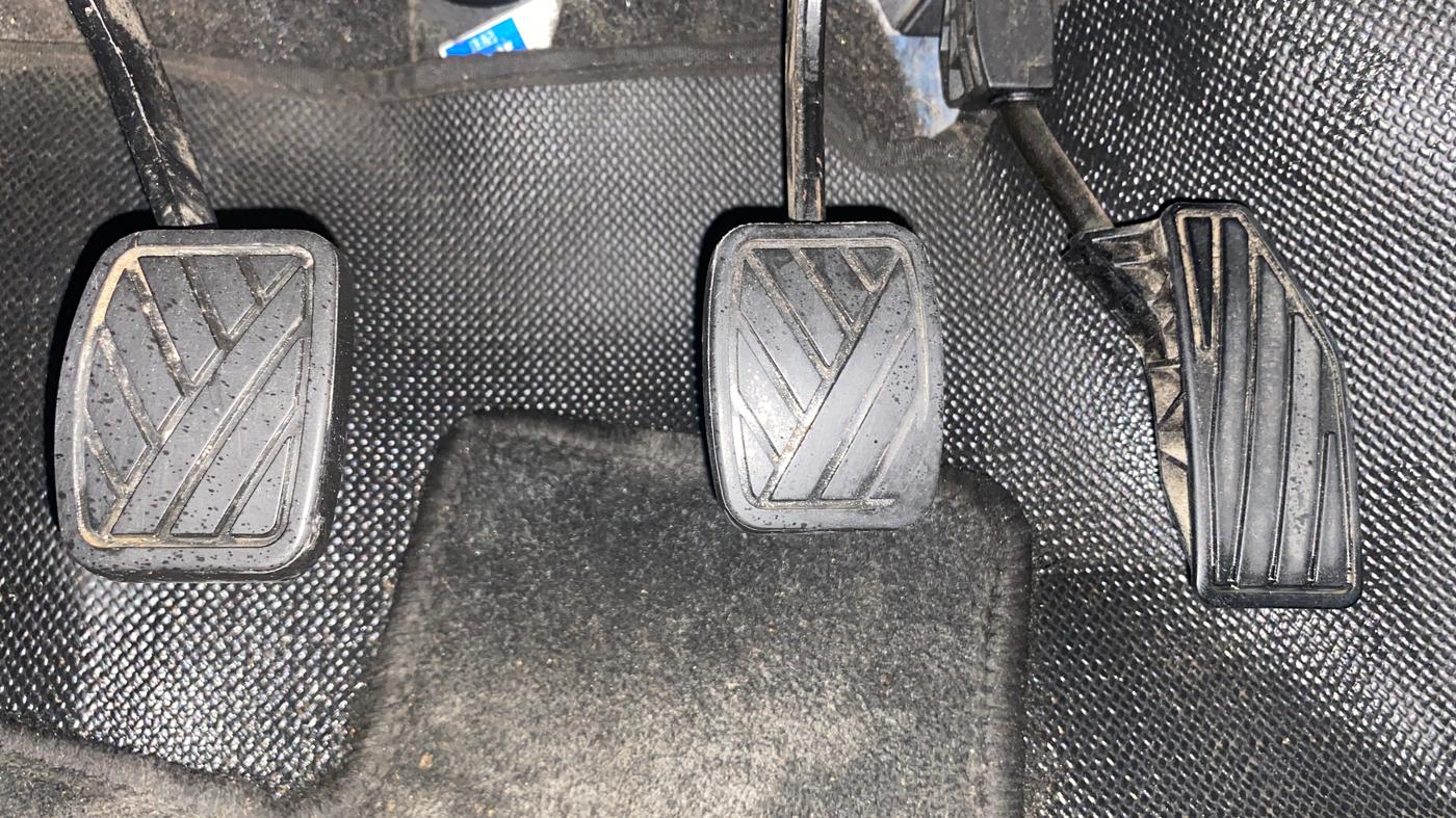 2018 Maruti Baleno DELTA PETROL 1.2, Petrol, Manual, 1,02,838 km, Pedals