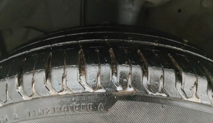 2020 Honda Amaze 1.2L I-VTEC S, Petrol, Manual, 85,968 km, Left Front Tyre Tread