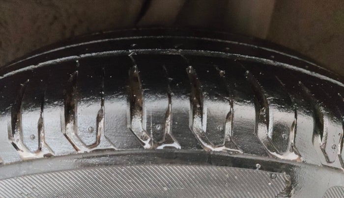 2020 Honda Amaze 1.2L I-VTEC S, Petrol, Manual, 85,968 km, Left Rear Tyre Tread