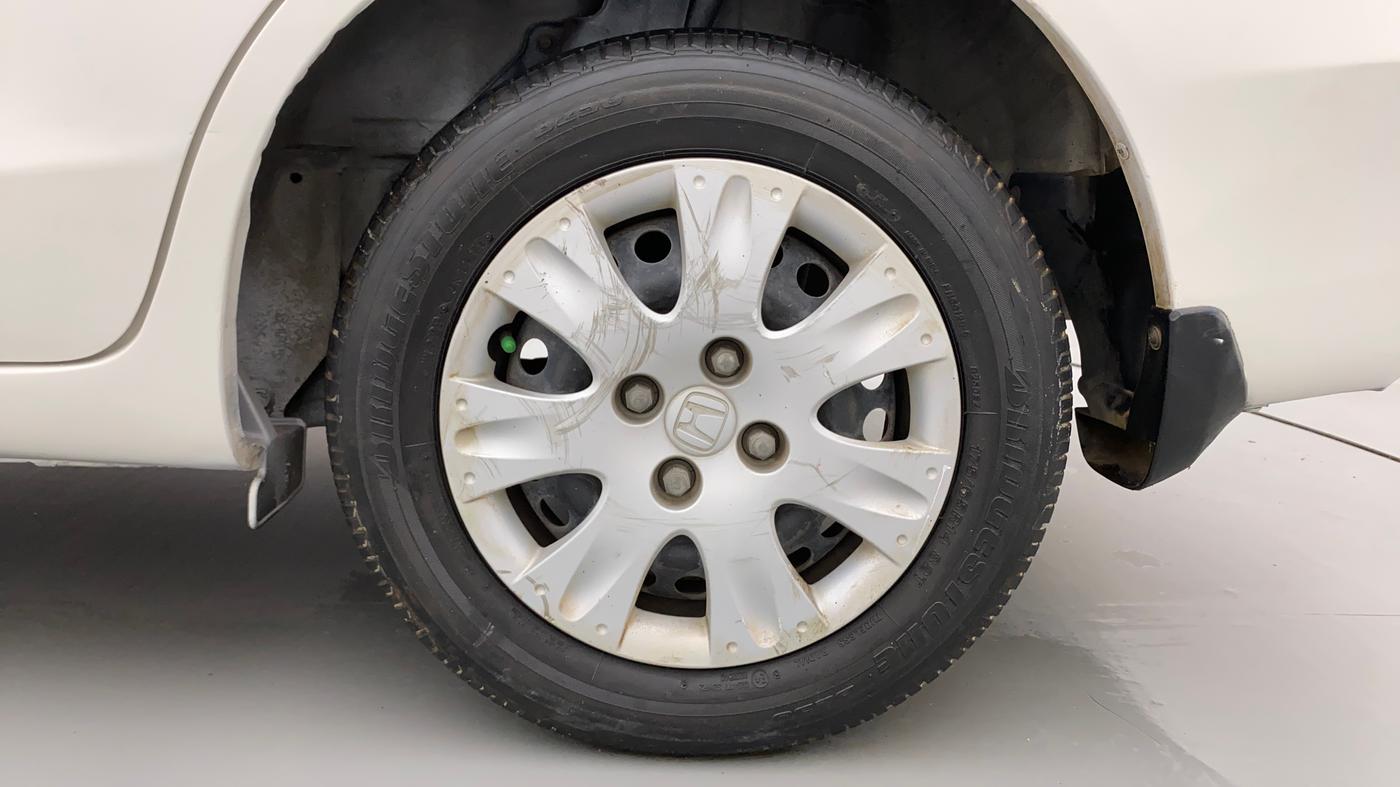 2013 Honda Amaze 1.2L I-VTEC S, Petrol, Manual, 62,959 km, Left Rear Wheel