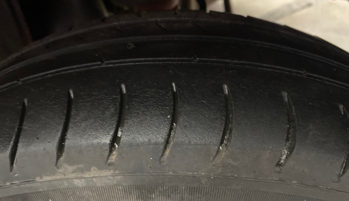2019 Maruti Alto VXI, Petrol, Manual, 73,400 km, Left Rear Tyre Tread