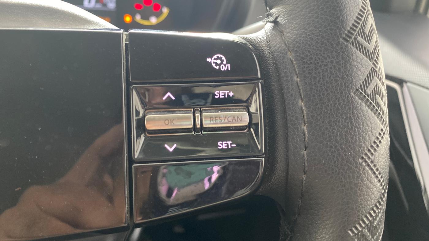 2025 Tata NEXON CREATIVE+ AMT 1.2 PETROL, Petrol, Automatic, 20,665 km, Adaptive Cruise Control