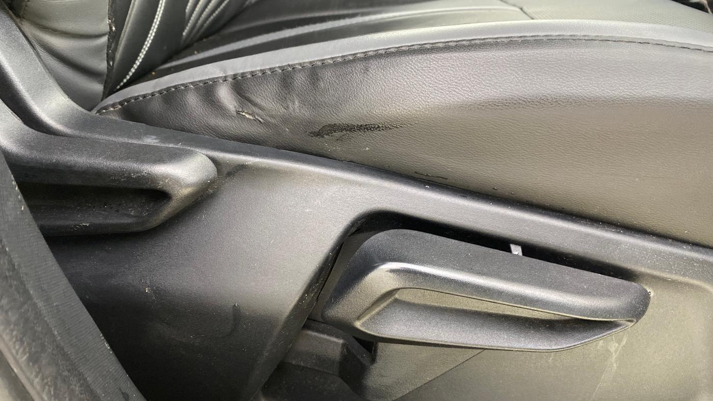2025 Tata NEXON CREATIVE+ AMT 1.2 PETROL, Petrol, Automatic, 20,665 km, Driver Side Adjustment Panel