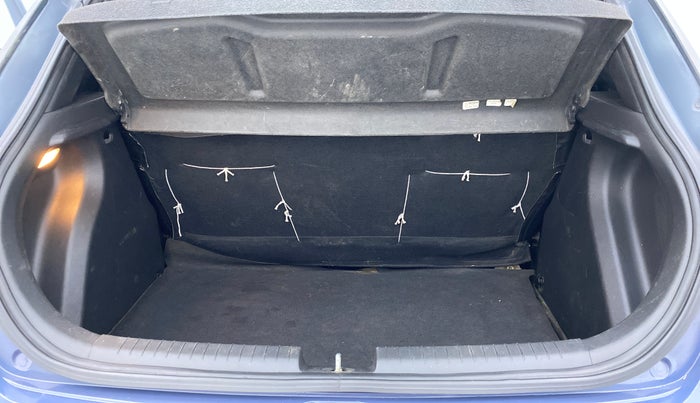 2014 Hyundai Elite i20 SPORTZ 1.2, Petrol, Manual, 62,262 km, Boot Inside View