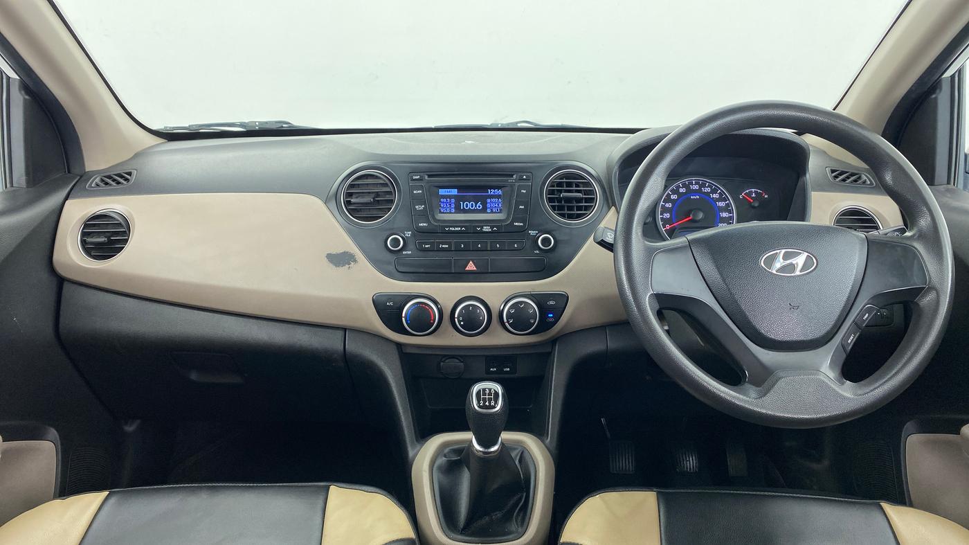 2014 Hyundai Grand i10 SPORTZ 1.2 KAPPA VTVT, Petrol, Manual, 96,601 km, Dashboard