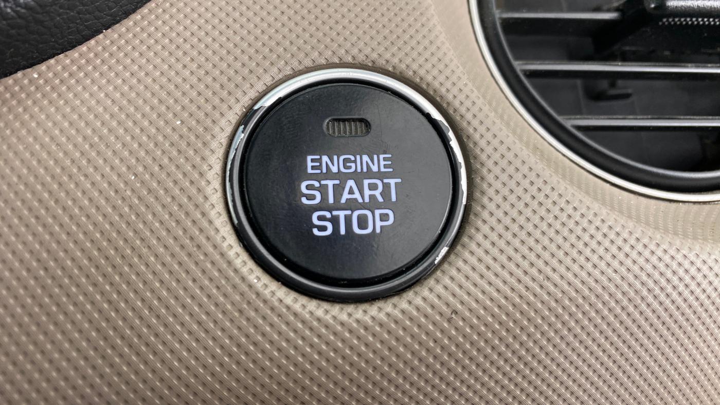 2014 Hyundai Grand i10 SPORTZ 1.2 KAPPA VTVT, Petrol, Manual, 96,601 km, Keyless Start/ Stop Button