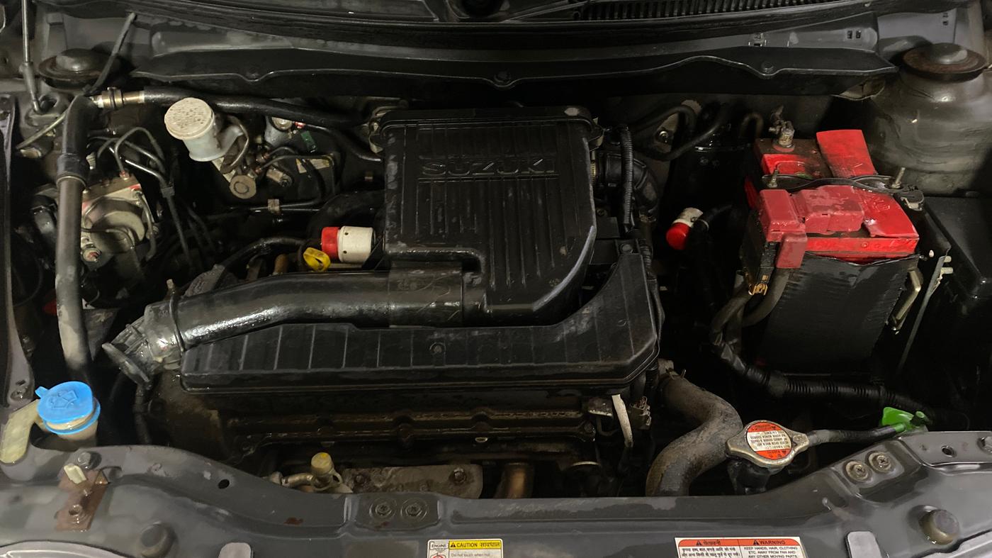 2014 Maruti Swift ZXI, Petrol, Manual, 76,106 km, Engine View