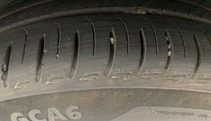 2022 Tata ALTROZ XZA PLUS, Petrol, Automatic, 20,955 km, Left Front Tyre Tread