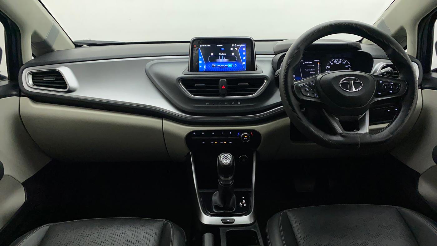 2022 Tata ALTROZ XZA PLUS, Petrol, Automatic, 20,955 km, Dashboard
