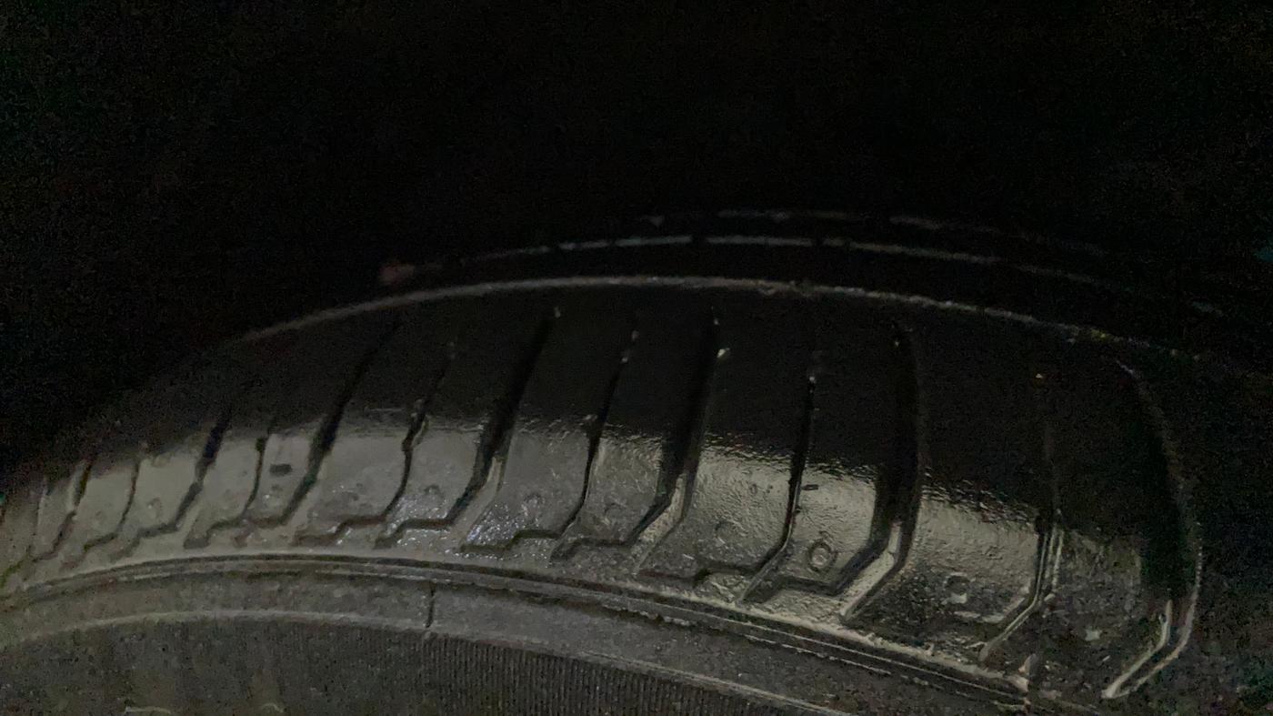 2016 Maruti Baleno ZETA PETROL 1.2, Petrol, Manual, 77,113 km, Left Front Tyre Tread