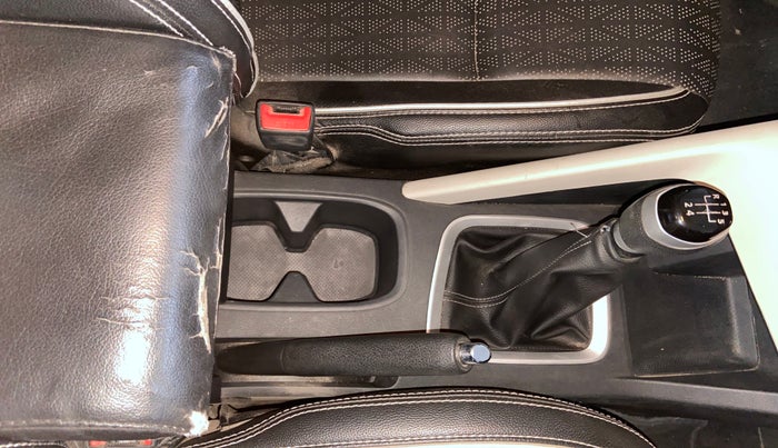 2021 Nissan MAGNITE XV MT, Petrol, Manual, 44,540 km, Gear Lever