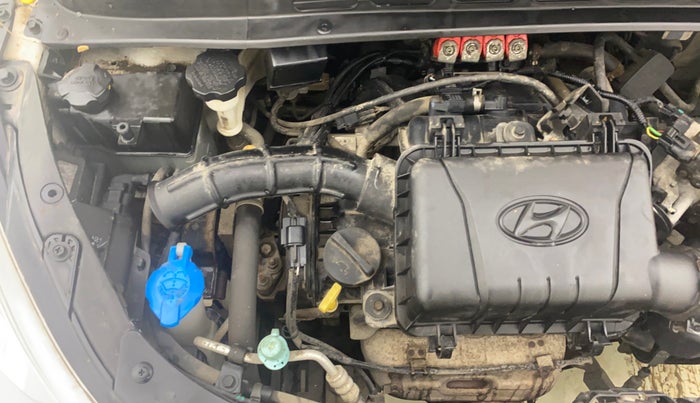 2016 Hyundai i10 MAGNA 1.1, CNG, Manual, 91,634 km, Engine View - Right