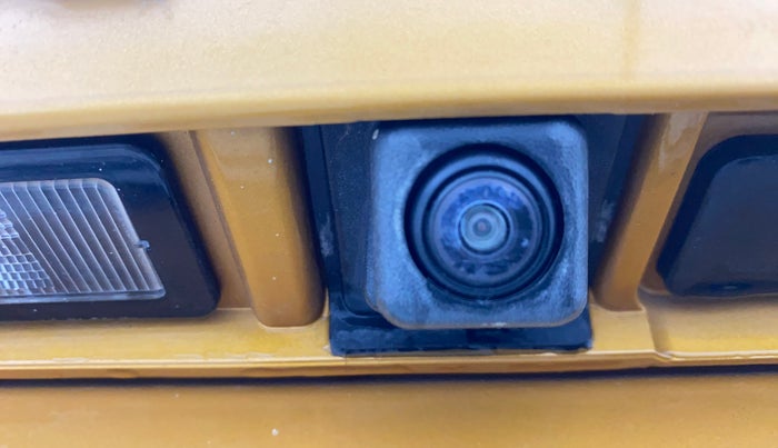 2021 Renault TRIBER RXZ, Petrol, Manual, 40,432 km, Parking Camera