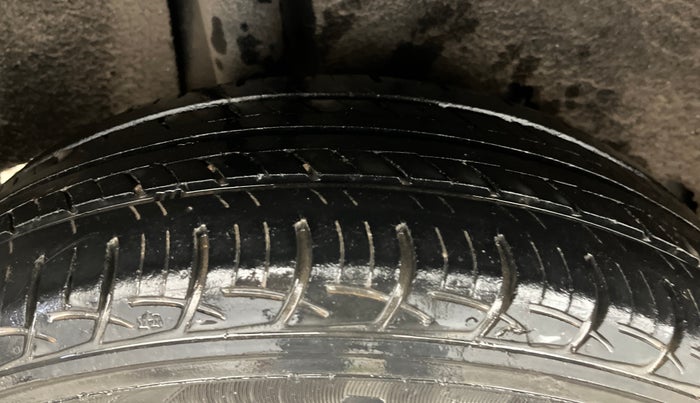 2019 Maruti Baleno DELTA PETROL 1.2, Petrol, Manual, 57,865 km, Right Rear Tyre Tread