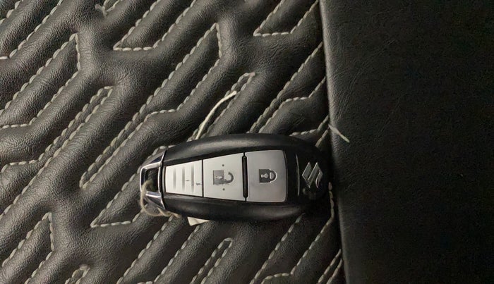 2020 Maruti Vitara Brezza ZXI, Petrol, Manual, 48,013 km, Key Close Up