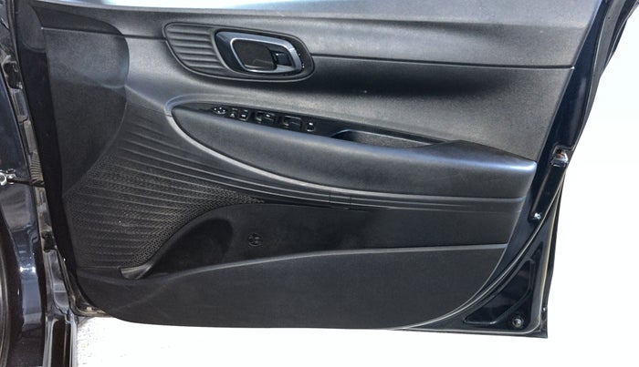 2023 Hyundai NEW I20 SPORTZ 1.2 MT, Petrol, Manual, 33,896 km, Driver Side Door Panels Control
