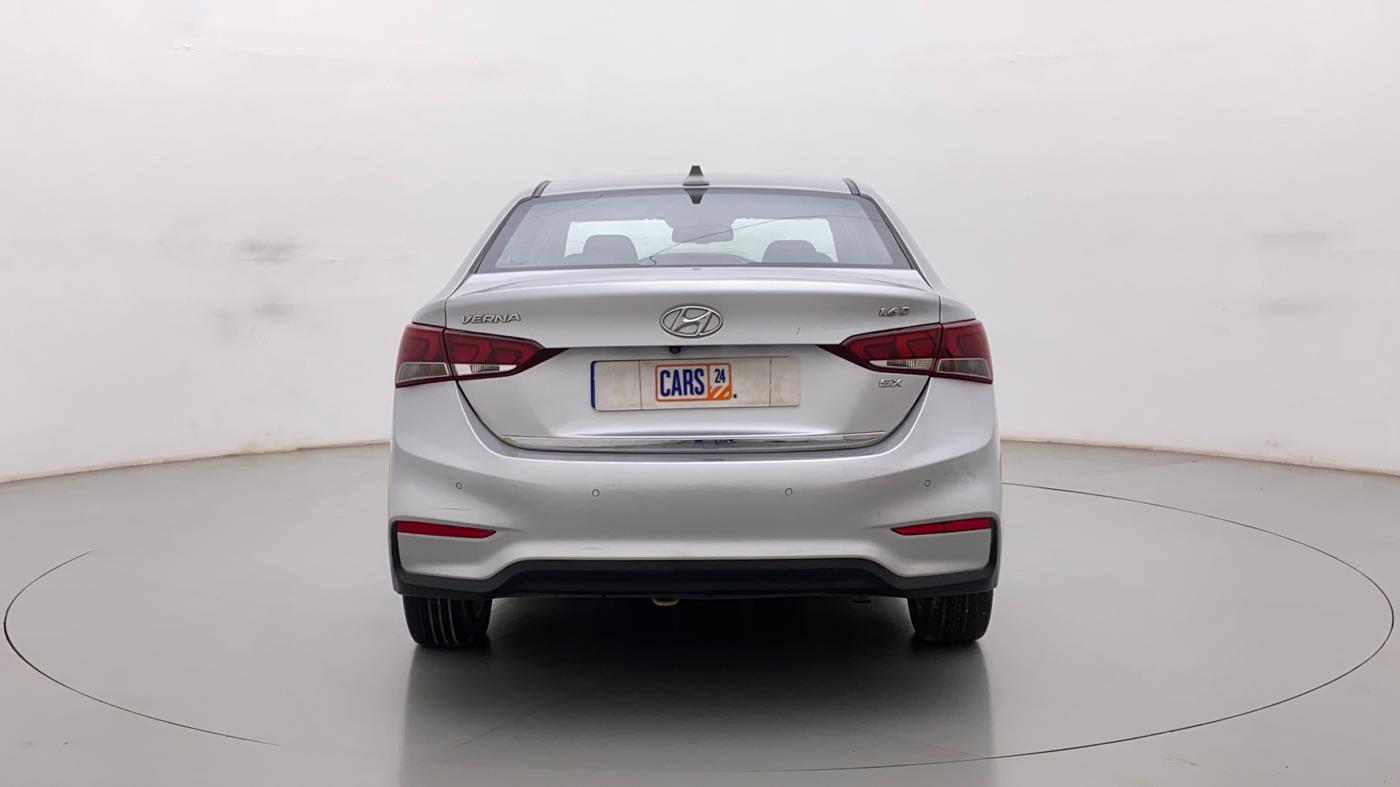 2017 Hyundai Verna 1.6 CRDI SX, Diesel, Manual, 79,501 km, Back/Rear