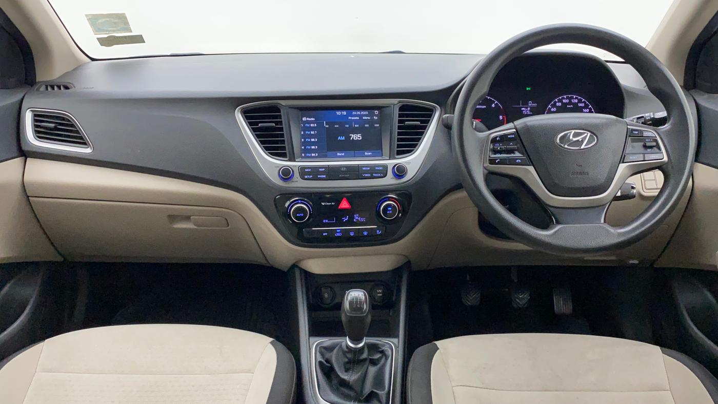 2017 Hyundai Verna 1.6 CRDI SX, Diesel, Manual, 79,501 km, Dashboard