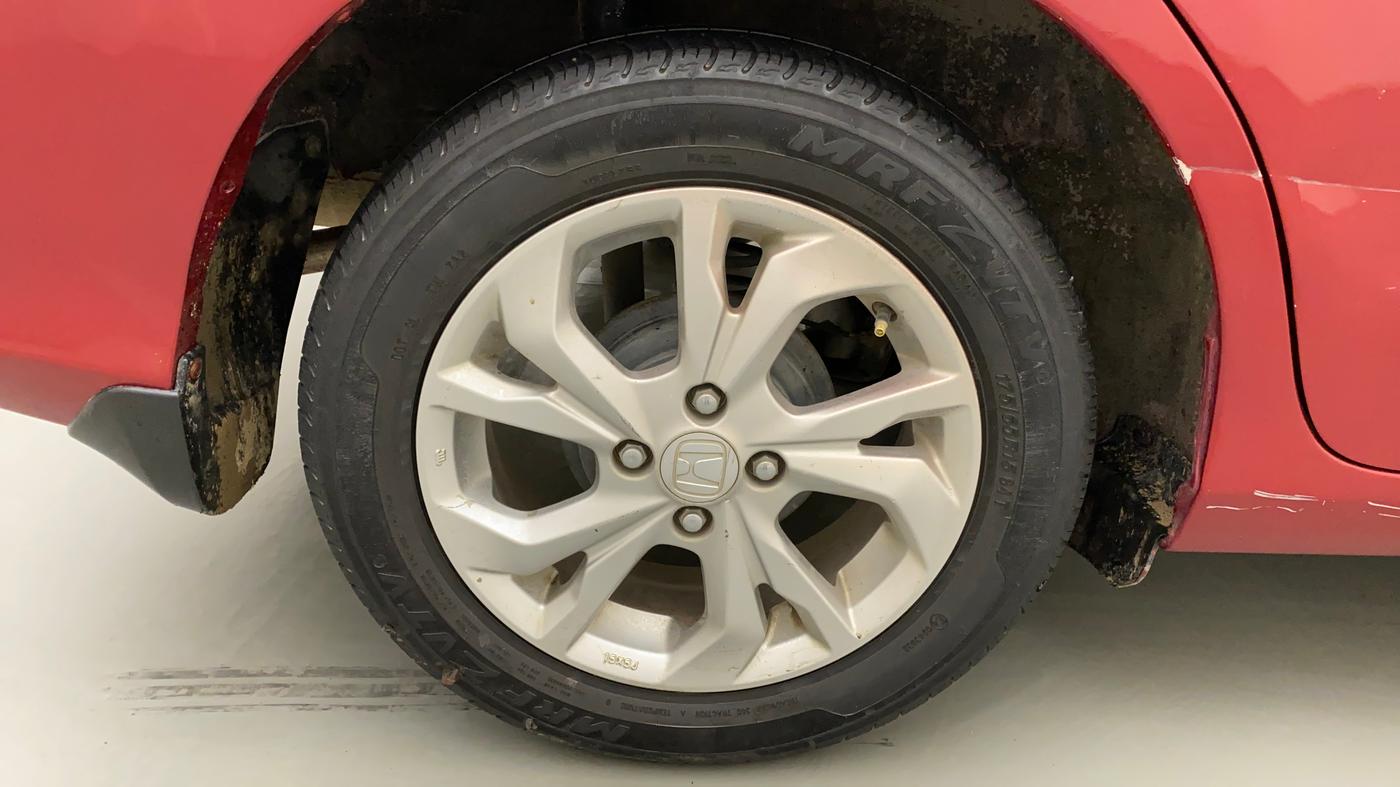 2018 Honda Amaze 1.2L I-VTEC VX, Petrol, Manual, 26,373 km, Right Rear Wheel