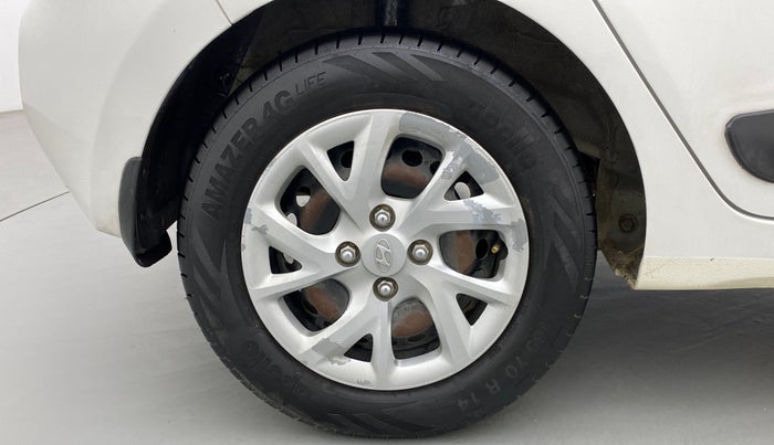 2017 Hyundai Grand i10 MAGNA 1.2 KAPPA VTVT, Petrol, Manual, 60,637 km, Right Rear Wheel