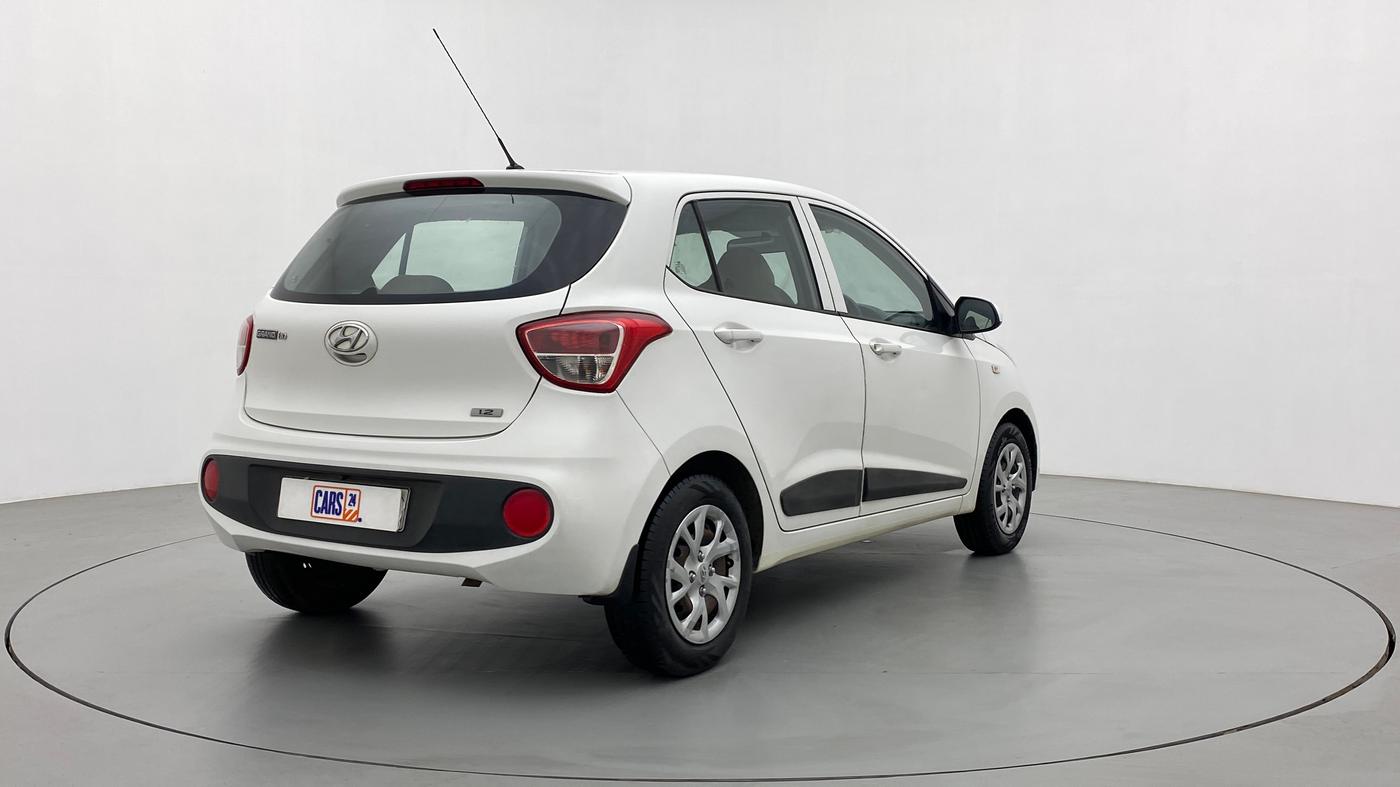 2017 Hyundai Grand i10 MAGNA 1.2 KAPPA VTVT, Petrol, Manual, 60,637 km, Right Back Diagonal