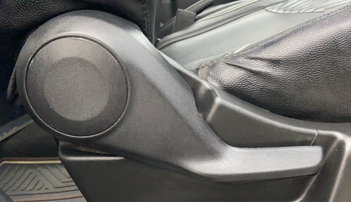 2021 Maruti New Wagon-R ZXI 1.2 AMT, Petrol, Automatic, 81,643 km, Driver Side Adjustment Panel
