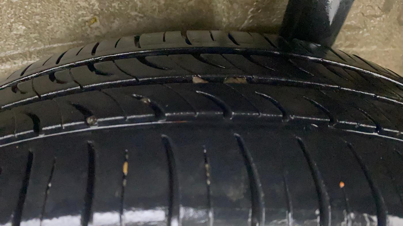 2021 Maruti New Wagon-R ZXI 1.2 AMT, Petrol, Automatic, 81,753 km, Left Rear Tyre Tread