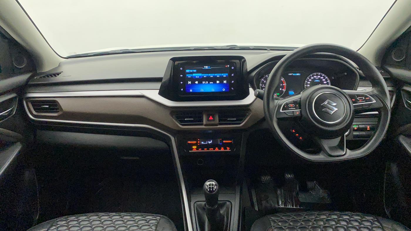 2022 Maruti BREZZA ZXI SMART HYBRID , Petrol, Manual, 5,384 km, Dashboard